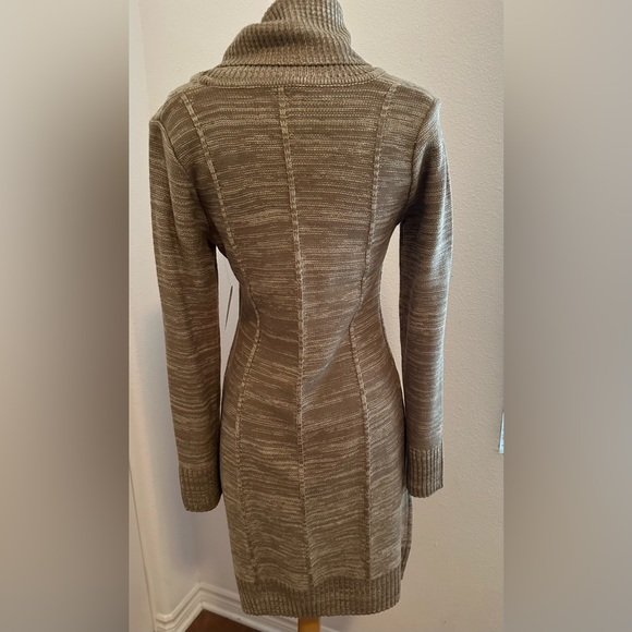 NWT, Sweater Dress by Jessica Simpson, Size Small - Picture 3 of 8